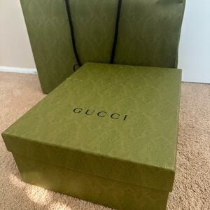 Large Gucci Box & Bag